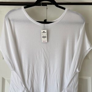 NWT Express Tie Top